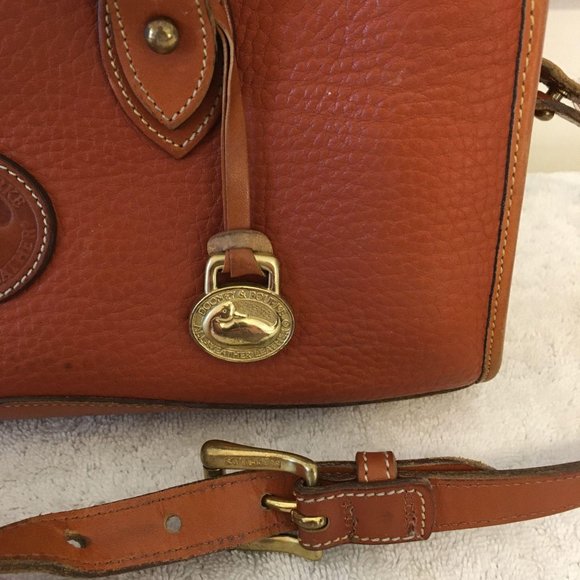 VINTAGE Dooney & Bourke British Tan Satchel Bag - Picture 5 of 12